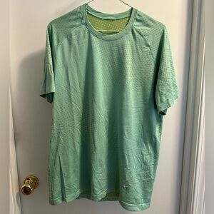 METAL VENT TECH SHORT SLEEVE SHIRT 2.0 Size Large (2022)